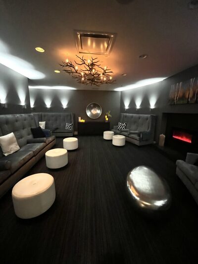 Link to: /pages/recovery-lounge