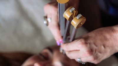 Link to: /pages/acutonics