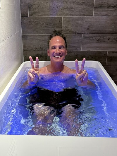 Link to: /pages/polar-plunge